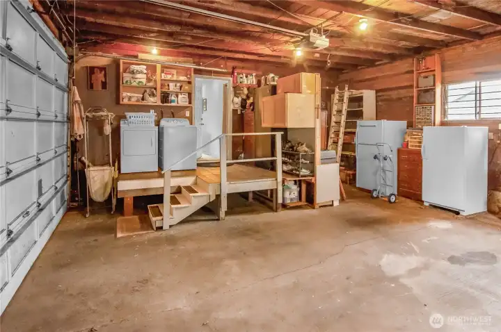Washer and dryer stay with the home