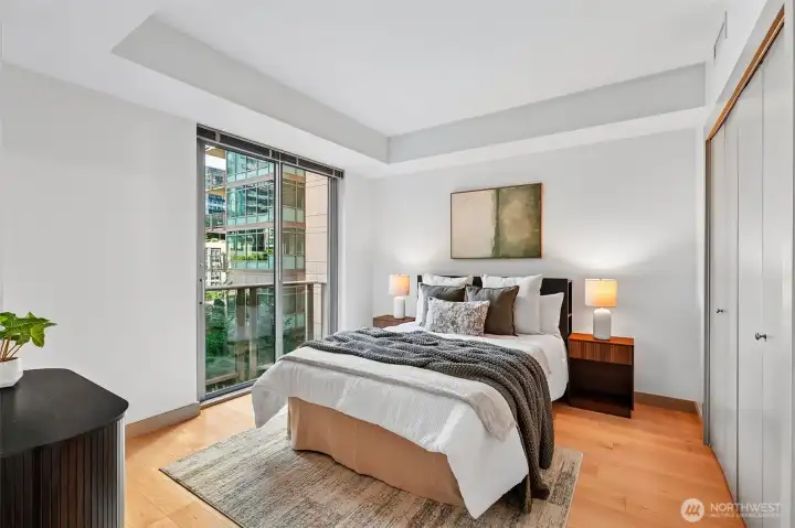 Bedroom with Slider and balcony