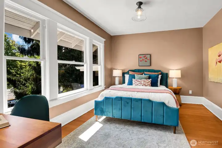 Ample windows on the 2nd floor continue to bring the light and greenery into each room. Ample windows on the 2nd floor continue to bring the light and greenery into each room.