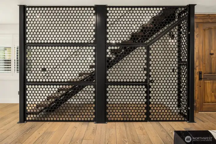 Pet cage or turn into wine storage. Pet cage or turn into wine storage.