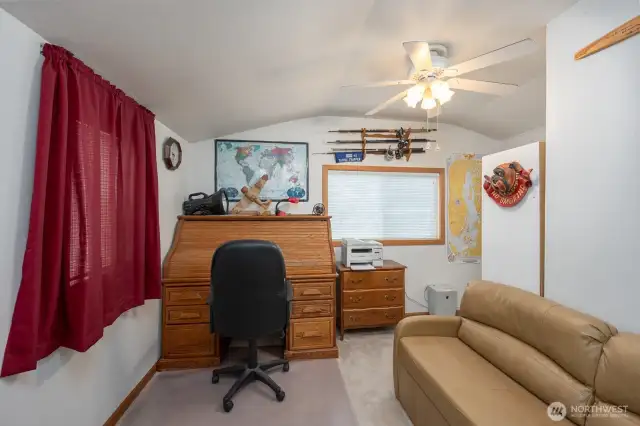 Third bedroom.