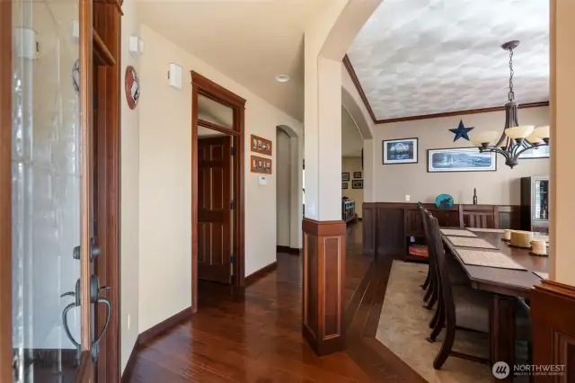 Inviting entry