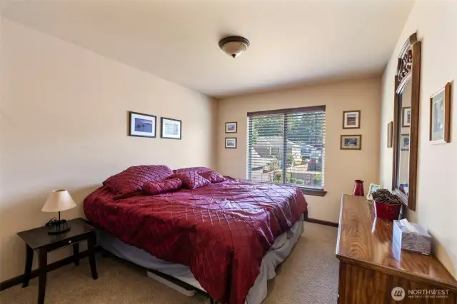 Second bedroom