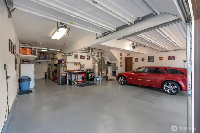 4(!) car garage