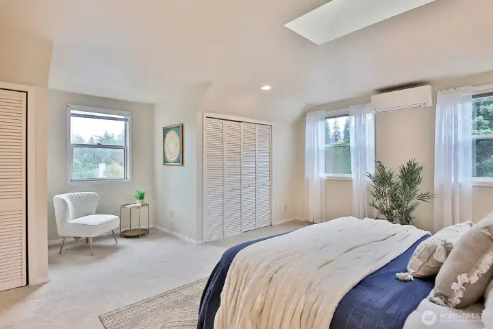 Another cozy alcove in this spacious home.