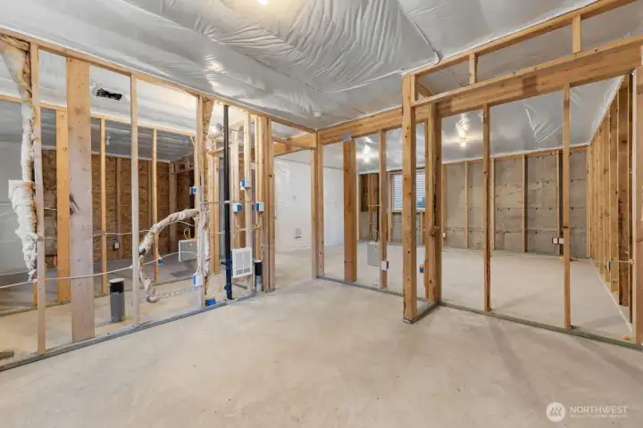 Photographs are for illustrative purposes only. Features, finishes, interior/exterior colors, landscaping and floorplan shown may vary from actual homes built