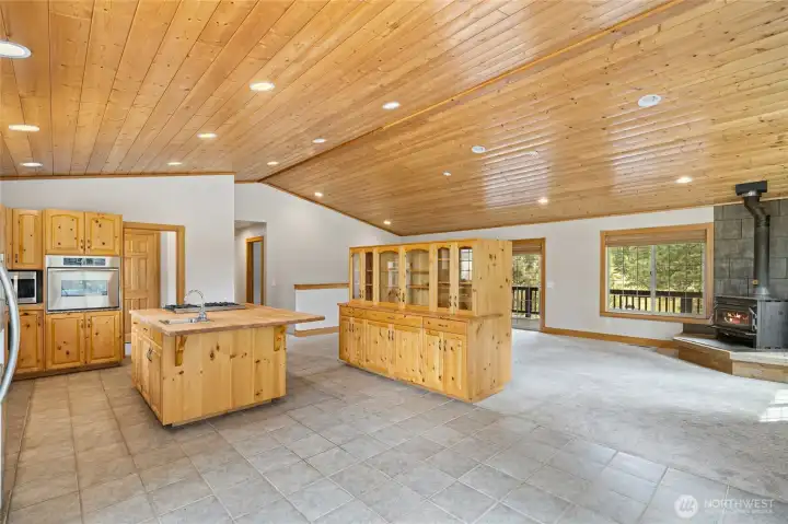 Eating space looking back