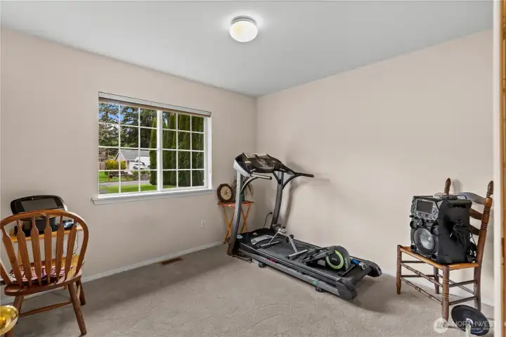 bedroom 3 - front of home