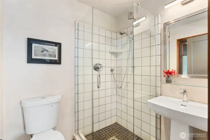 3.4 BA in Studio 3.4 BA in Studio