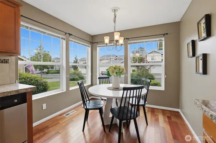 The windows add so much natural light.