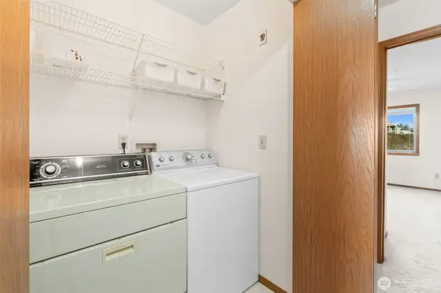 Upper level laundry