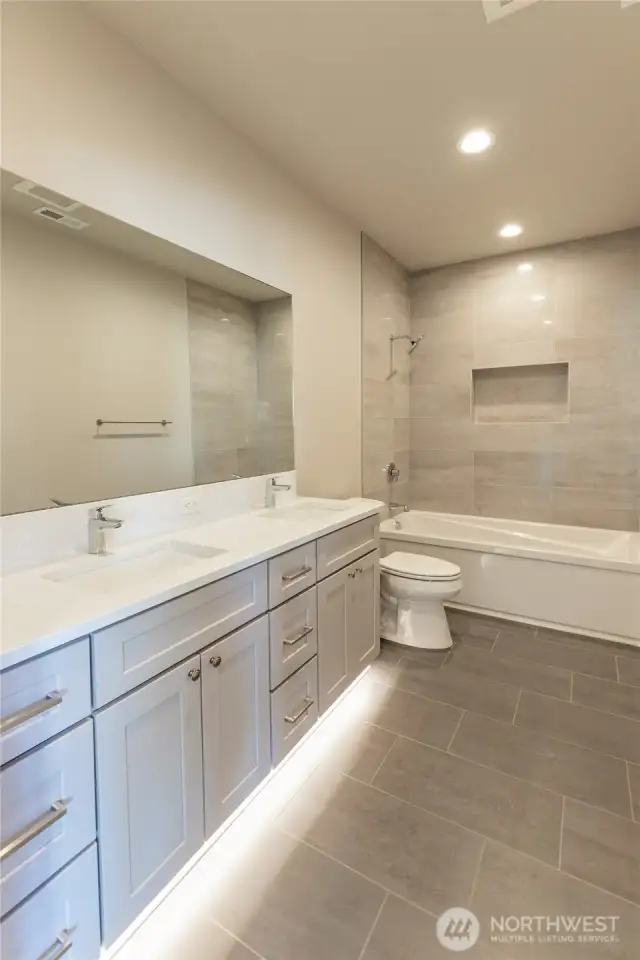 Hallway guest bath