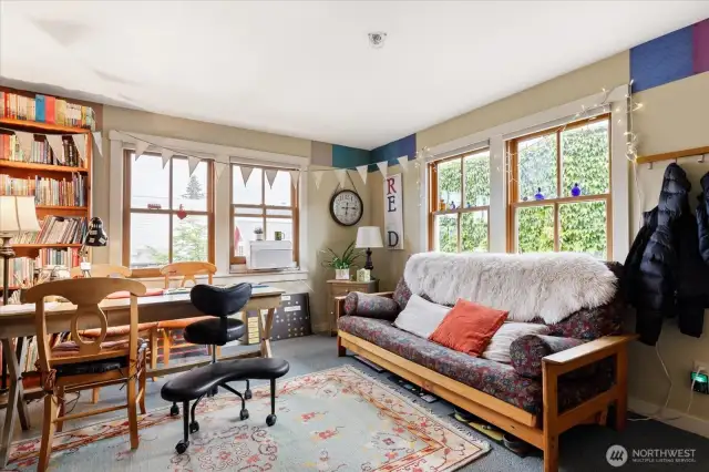 269 sqft office space on 2nd floor with half bath