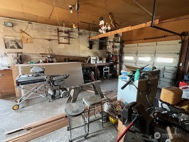 Attached Garage Shop