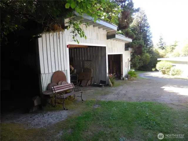 Another one of the Garages / Sheds for TOYS or CARS!!