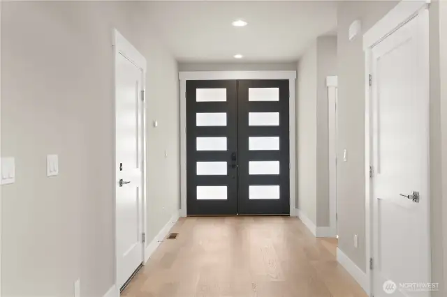 Entry hallwy