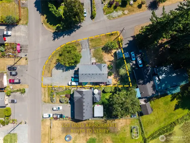 Corner lot. Yellow dotted line is an aprox. boundry of the property