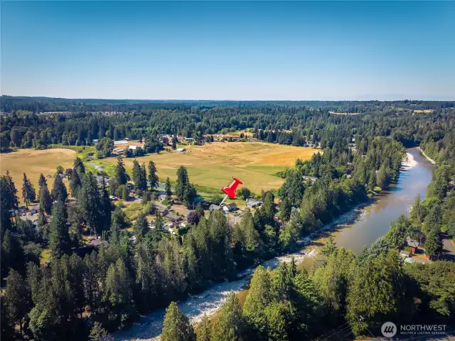 South Fork of the Stillaguamish River north-ish view