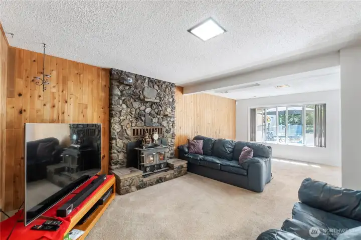Lower Level Family Room w/Wood Burning Fireplace
