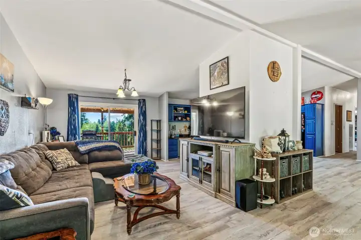 Living Room - Flexible Floor Plan