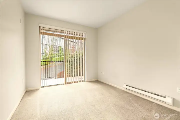 2nd bedroom with deck access