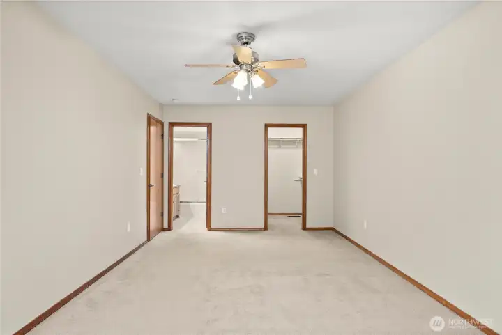 Spacious Primary Suite