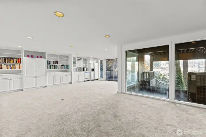Bonus Rm w/ kitchen Bonus Rm w/ kitchen