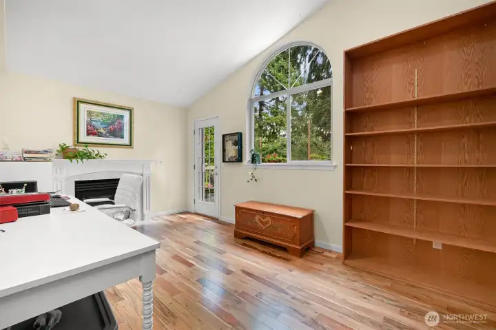 Dedicated office space off the primary bedroom with walk out access to the hot tub.