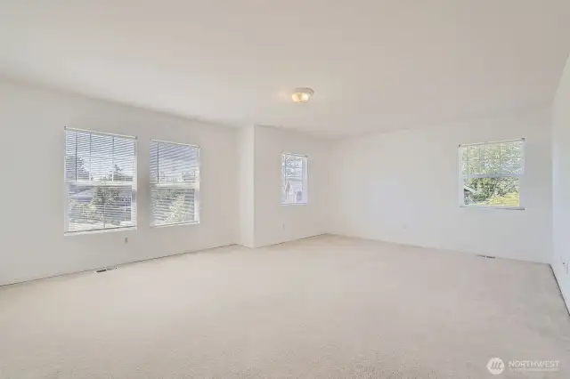 Upper Bedroom 4/Bonus Room