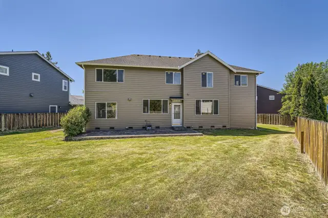 Massive fenced backyard