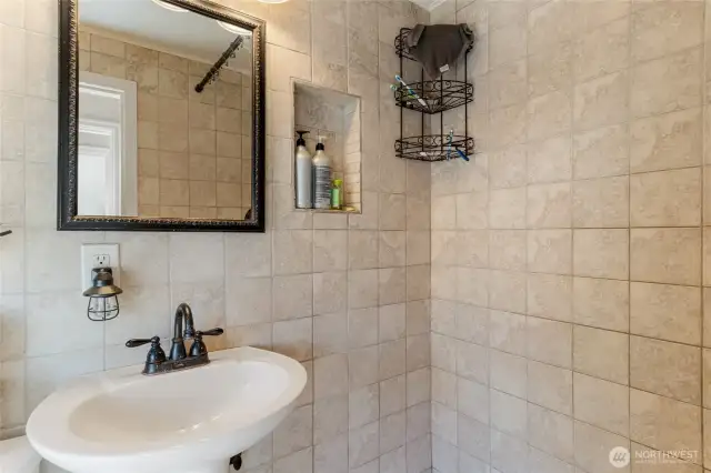 Bathroom 2