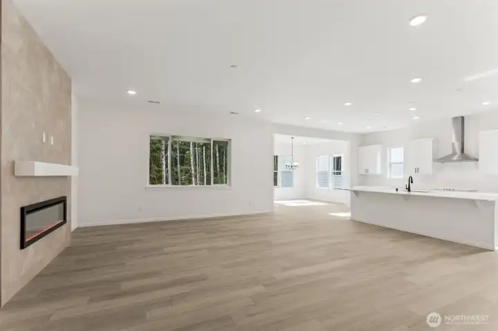 ***Actual Home *** Bright and open Great Room with Sun room for dining or .....