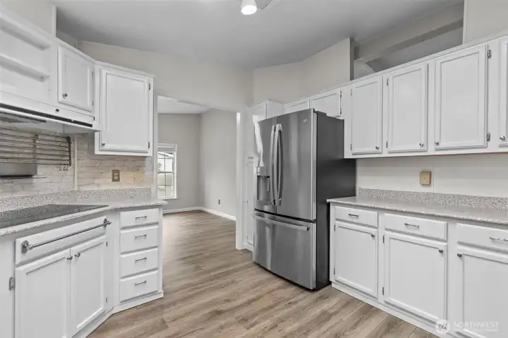 There is no shortage of cabinetry space in the Kitchen!  Stainless Steel appliances all stay with the home.