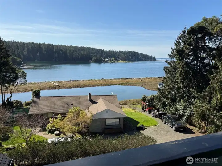 With year-round views, and private beach access enjoyed by a few homes - your gateway to paddleboarding, oyster and clams, beach yoga or meditation walks are a few feet away!