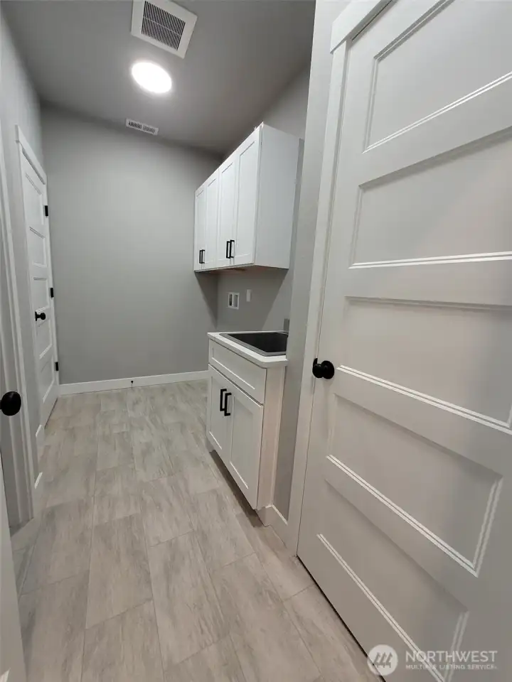 PRESALE not under construction - photos are of same house plan