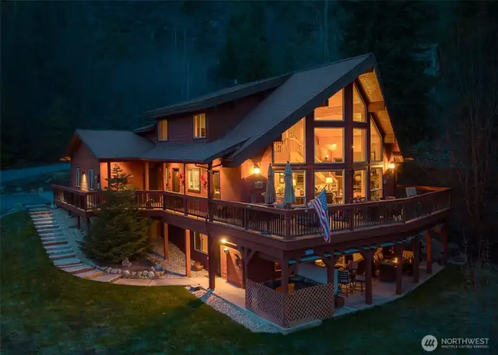 Stunning Prow Windows