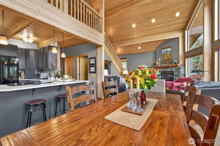 Inviting Dining Area