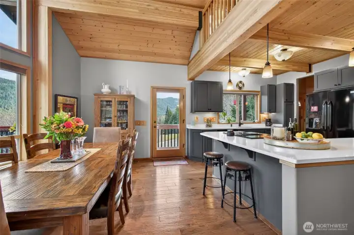 Kitchen Dining Experience