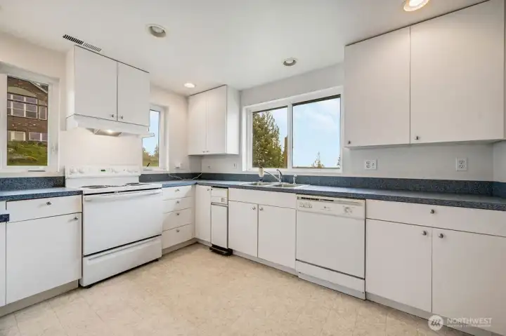 Kitchenette in the barn with 3/4 bath.