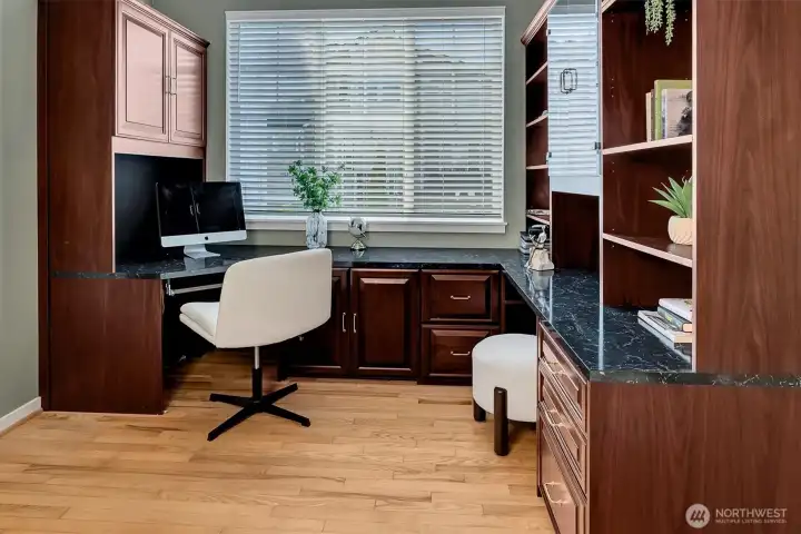 Office/bedroom