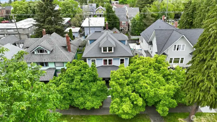 American Foursquare in Tacoma's Historic North Slope