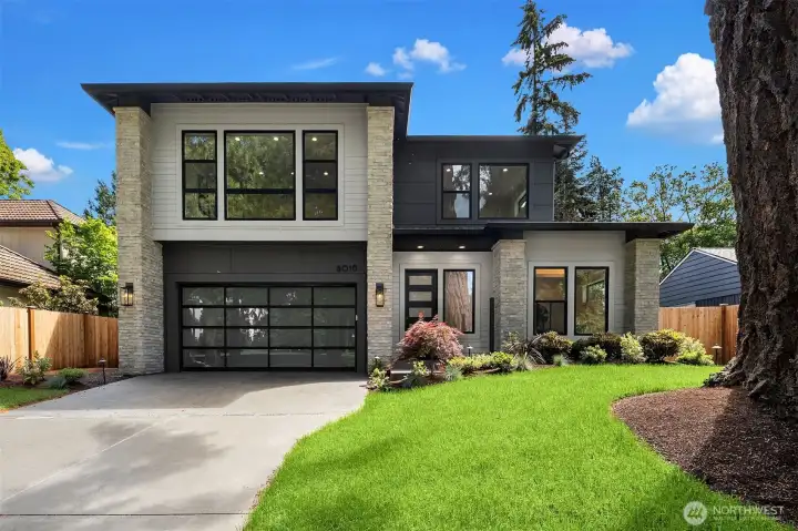 MN Custom Homes presents a stunning transitional design in the heart of Sand Point Country Club