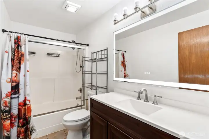 Full Bath.