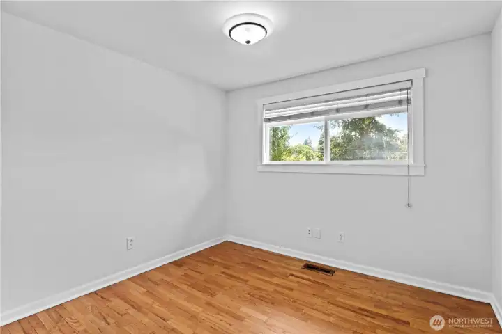 3rd bedroom upstairs 3rd bedroom upstairs