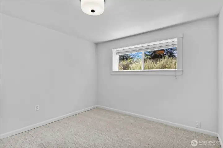 5th bedroom downstairs 5th bedroom downstairs