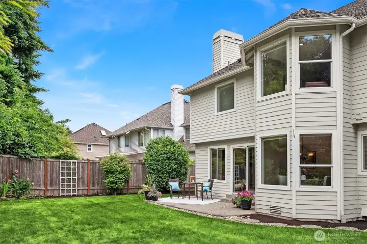 Spacious Fully Fenced Flat Backyard with Outdoor Patio