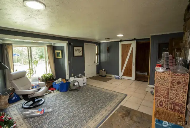 Tile floors & Barn door upgrades
