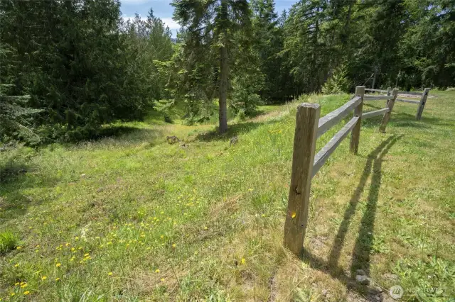 Peaceful acreage