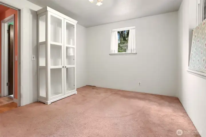 Back bedroom
