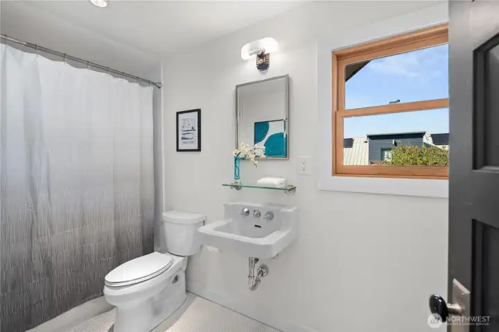Full bathroom on the upper level